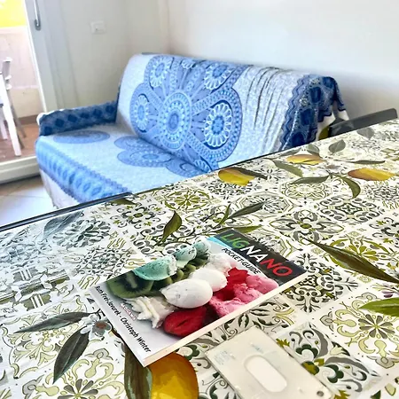 Signora Ruth - Aprilia * 阿普里利亚马利蒂马