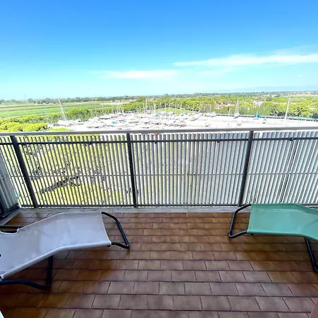 Signora Ruth - Aprilia 公寓 *