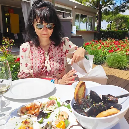 Signora Ruth - Aprilia * 阿普里利亚马利蒂马