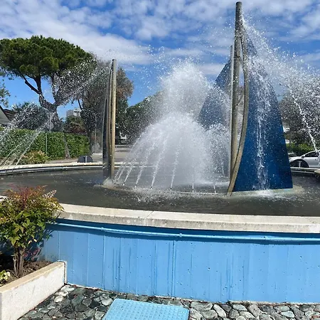 Signora Ruth - Aprilia 阿普里利亚马利蒂马