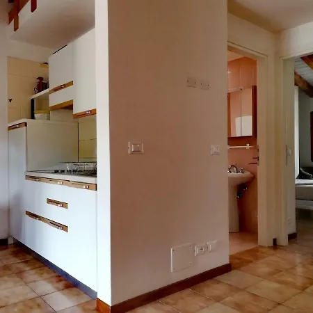 Apartment Signora Ruth - Aprilia *